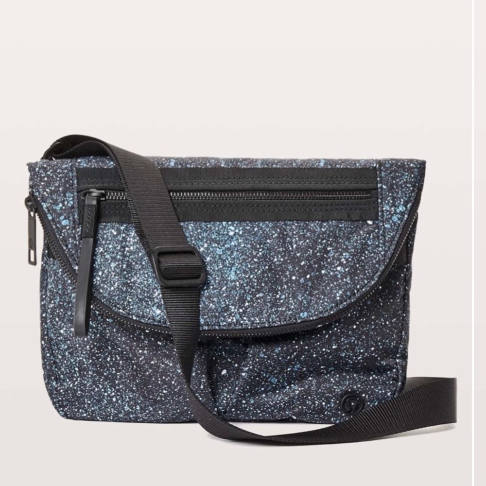 Lululemon Festival Bag 5L